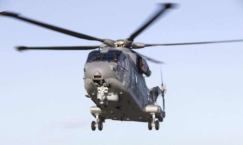 Morskie śmigłowce AW 101 zastąpią wysłużone Mi-14. MON zapowiada kolejne zakupy helikopterów