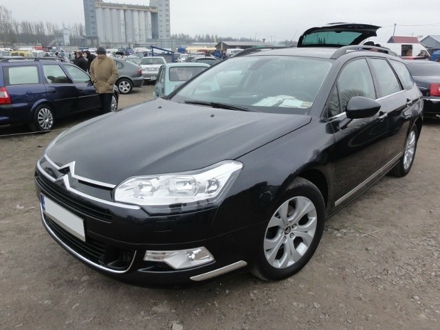 Citroen C5 z 2011 roku kosztuje 43,6 tys. zł.