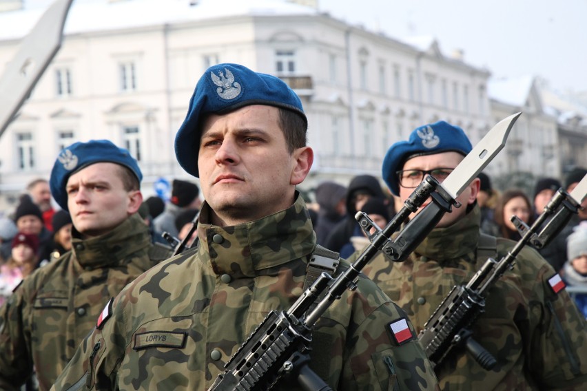 Przysięga elewów i żołnierzy na Placu Wolności w Kielcach. Nowe zdjęcia 