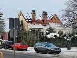 Pożar domu przy ulicy Banacha w Słupsku. Akcja strażaków trwała trzy godziny (ZDJĘCIA)