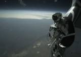 Skok ze stratosfery ONLINE. Felix Baumgartner skacze z kosmosu [transmisja live]