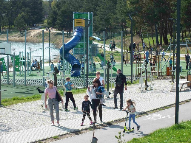 Na starachowickim zalewem Lubianka w niedzielę pojawiły się tłumy.Więcej na kolejnych zdjęciach>>>