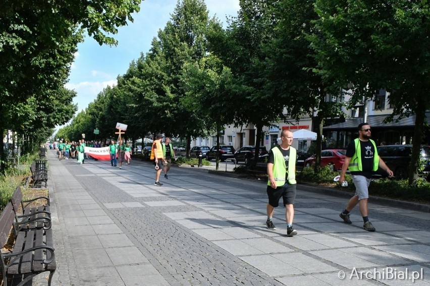 35. Białostocka Piesza Pielgrzymka dotarła na Jasną Górę. Pątnicy pokonali blisko 500 kilometrów [ZDJĘCIA]