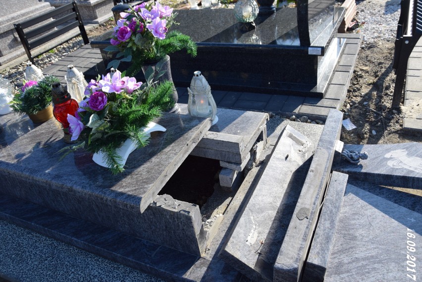Zdewastowane groby na cmentarzu w Zabrzu-Helence
