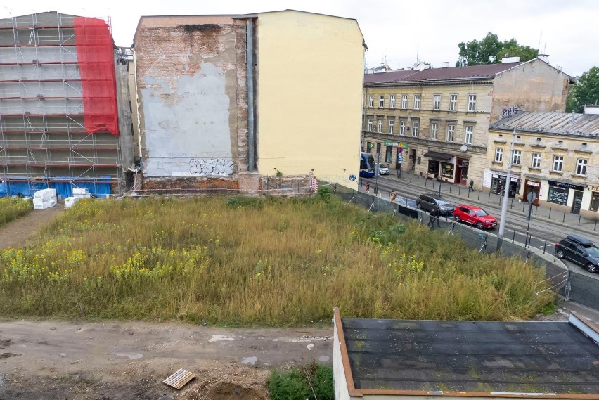 Kraków. Co tam z parkiem przy Karmelickiej. Kiedy zakończenie prac?