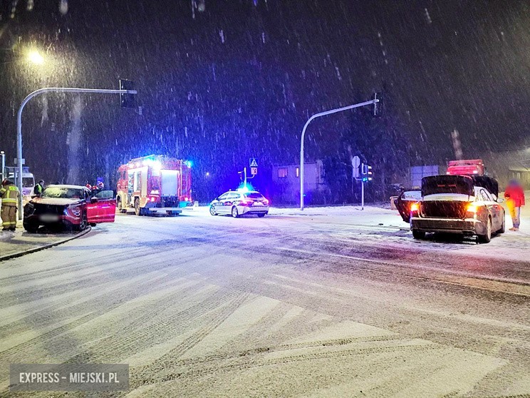 Wypadek na drodze krajowej nr 8 Wrocław - Kłodzko. Trasa...