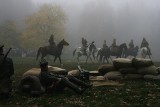 Wybuchy i strzały przy amfiteatrze w Zielonej Górze. Na polanie odbyła się inscenizacja walk Wielkopolan [ZDJĘCIA]