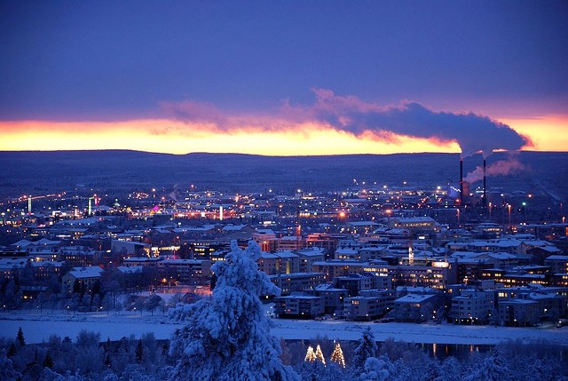 Pochodzący z Rovaniemi w Finlandii, Święty Mikołaj przyjedzie w najbliższą niedzielę do Białegostoku.