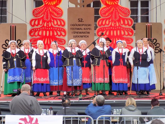 Występ "Radojewiczan" podczas festiwalu w Kazimierzu Dolnym