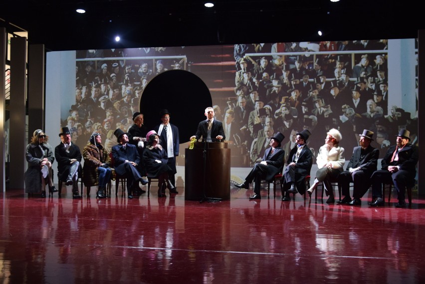 Teatr imienia Stefana Żeromskiego w Kielcach zaprasza na premierę spektaklu "Klątwa rodziny Kennedych" [WIDEO, ZDJĘCIA]