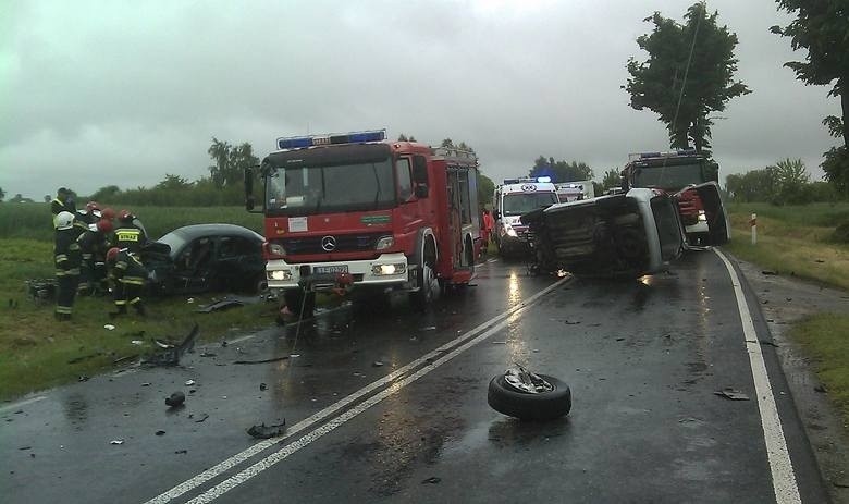 29 maja kierowca i pasażerka daewoo lanos zginęli w wypadku...