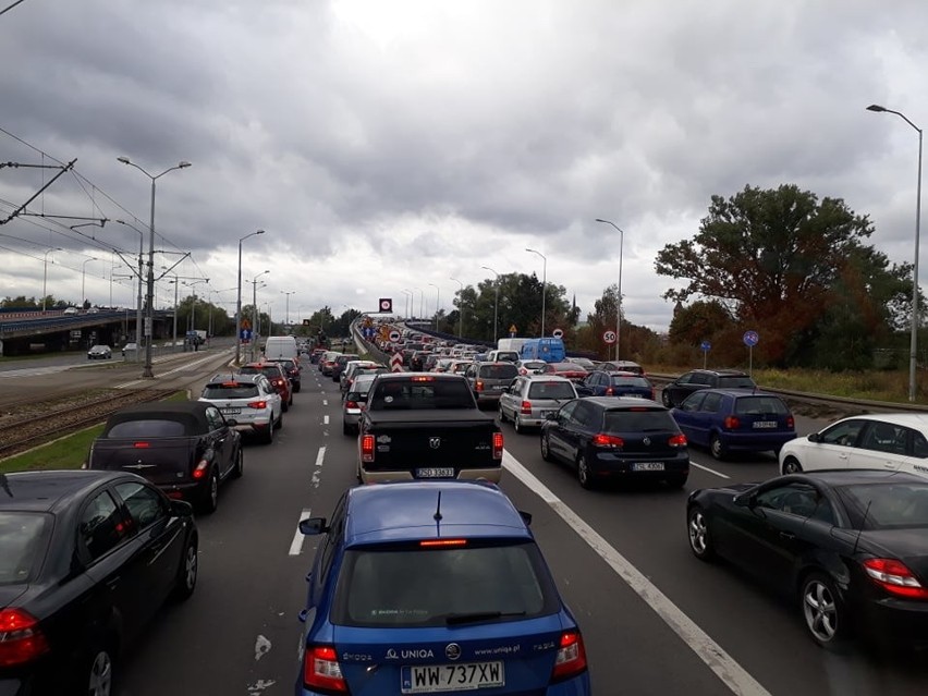 Zakorkowane ulice w centrum Szczecina. Część ulic jest zamknięta