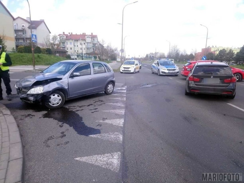 Zderzenie dwóch samochodów w Opolu.