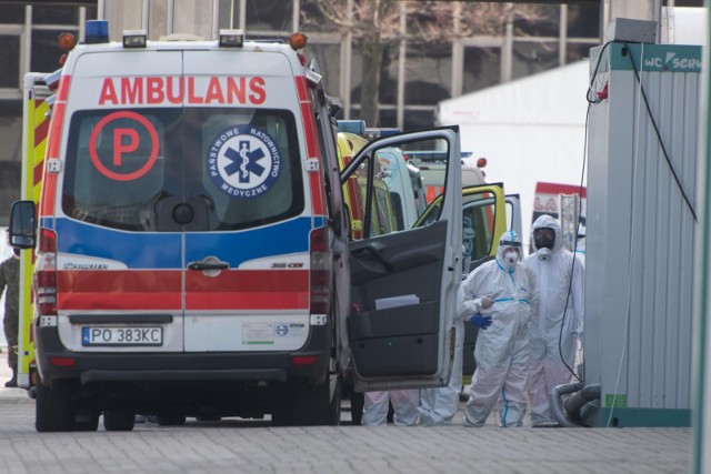 Więcej informacji i szczegółów zostanie podanych po 10.30 w raporcie koronawirusowym.