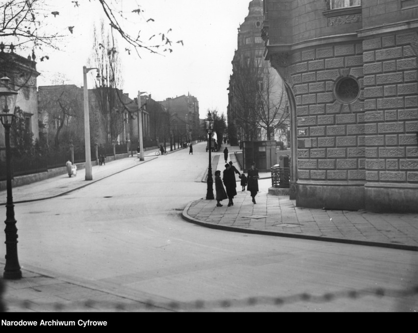 Ulica Matejki 50 w 1937 roku.

Następne zdjęcie --->