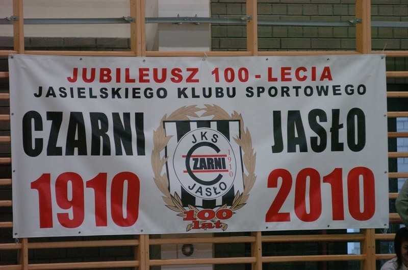 Turniej z okazji 100 - lecia JKS Czarni Jaslo...