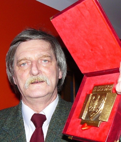 - W ciągu ostatnich kilkunastu lat podobnymi medalami uhonorowano około 200 Wielkopolan - mówi Antoni Taczanowski, regionalista i bibliotekarz z Międzychodu.