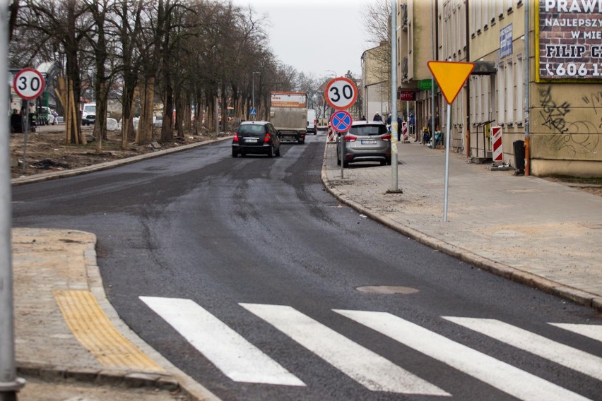 Znów zmiany w ruchu na ulicy Wiejskiej w Słupsku. Zaczęły się prace na drugiej jezdni