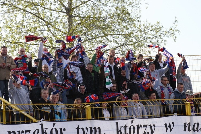 III liga: Gryf Slupsk - Astra Ustronie Morskie 4:0 (2:0).