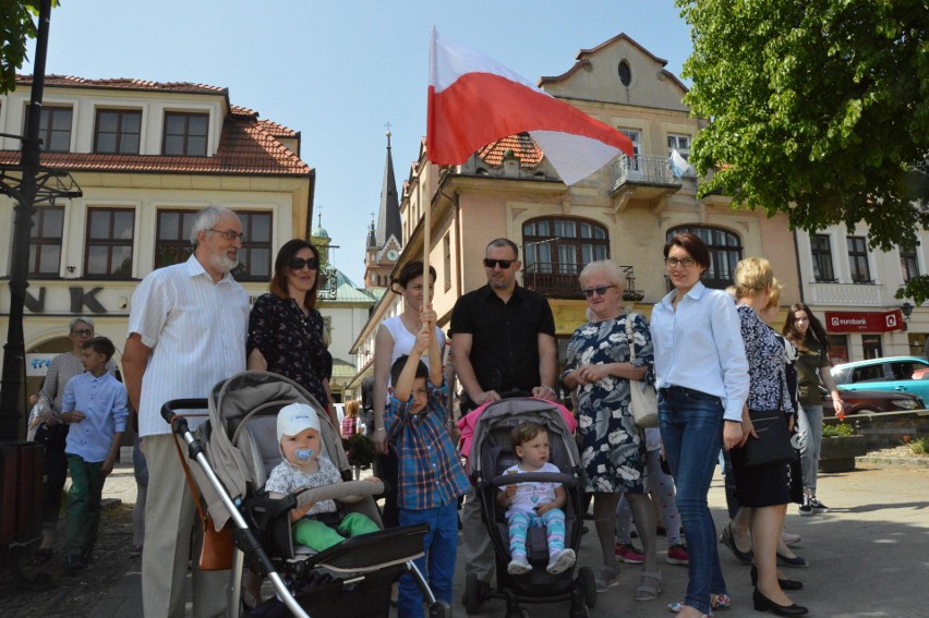 W środę Święto Flagi. Biało-czerwone będzie można dostać na Rynku