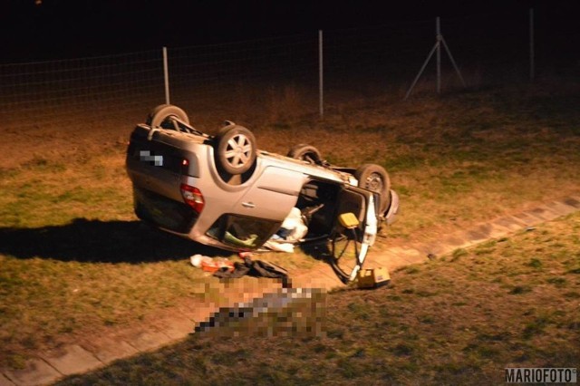 Do poważnego wypadku samochodowego doszło w sylwestrowe popołudnie na 214 km autostrady A4