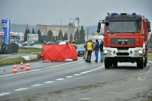 Nowe fakty w sprawie śmiertelnego wypadku na obwodnicy Gorlic. Z zarzutami już nie tylko lekarz Andrzej Sz. Usłyszał je też inny kierowca