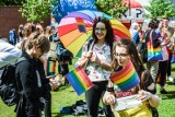 Tęczowy piątek w szkołach na znak solidarności z młodzieżą LGBT nie wszystkim w smak