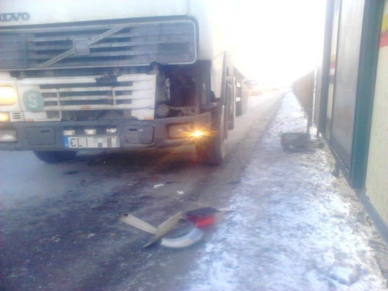 Wypadek Rzgowska Dachowa. Znów niebezpiecznie na feralnym skrzyżowaniu