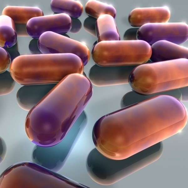 Antybiotyki działają tylko na bakterie i nie można ich zażywać na własną rękę.