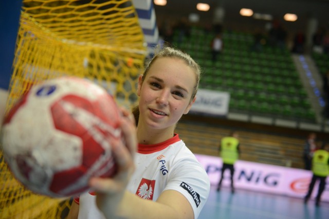 W 2015 roku Łabuda z reprezentacją Polski wywalczyła 4. miejsce w MŚ