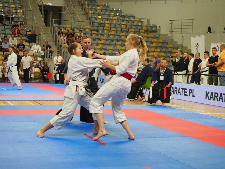 19 medali Krakowskiego Klubu Karate Tradycyjnego w mistrzostwach Polski w Opolu