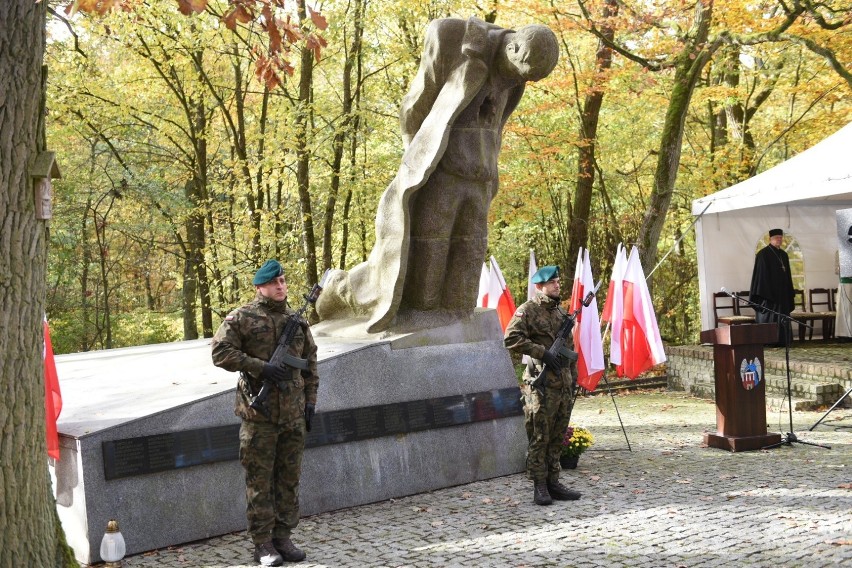 24 listopada mija 82. rocznica pierwszych straceń na...