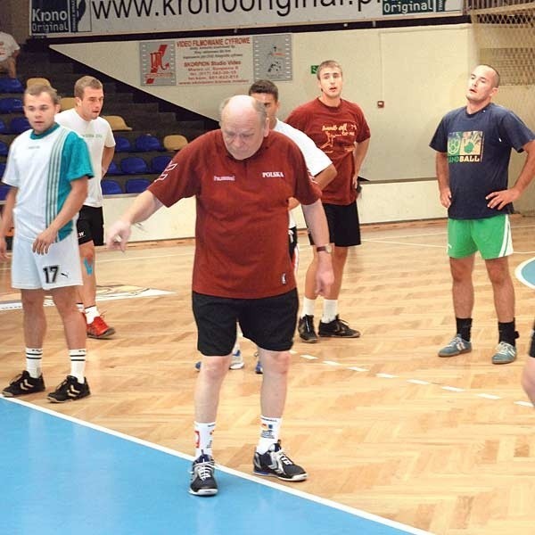Ryszard Skutnik przeprowadził pierwszy trening z mielecką drużyną.