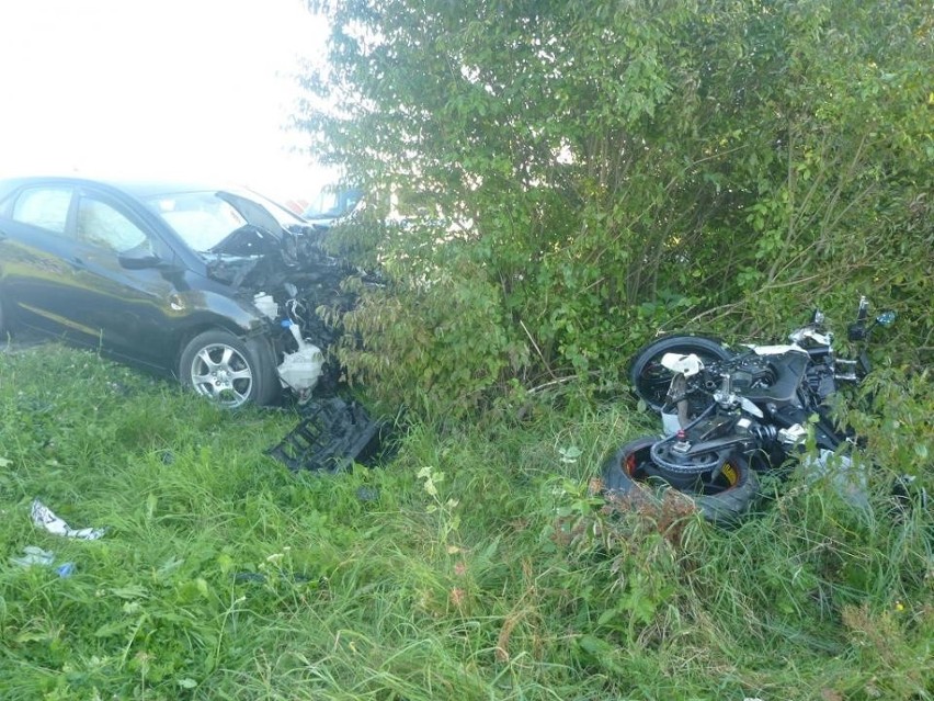 Motocyklista zginął na miejscu. Kobietę, która kierowała...