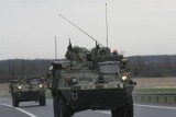 Pojazdy wojskowe pojawią się na polskich drogach. "Skupmy się na prowadzeniu auta, a nie na robieniu im zdjęć"