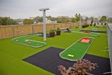 Minigolf na dachu Tarasów Zamkowych w Lublinie: Bądź jak Tiger Woods