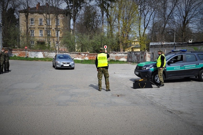 2 kompania lekkiej piechoty tzw. Przemyska Miejska szkoliła...