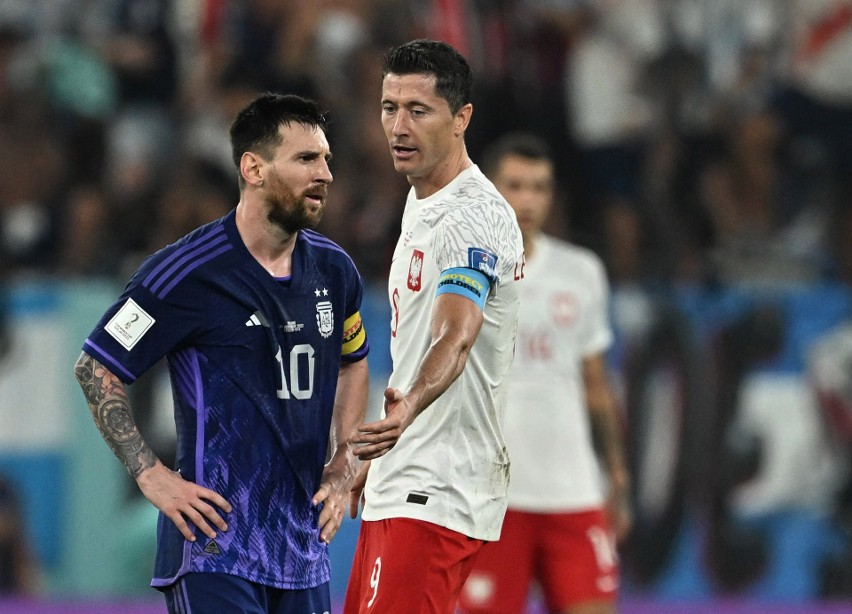Lionel Messi i Robert Lewandowski podczas meczu Argentyna –...