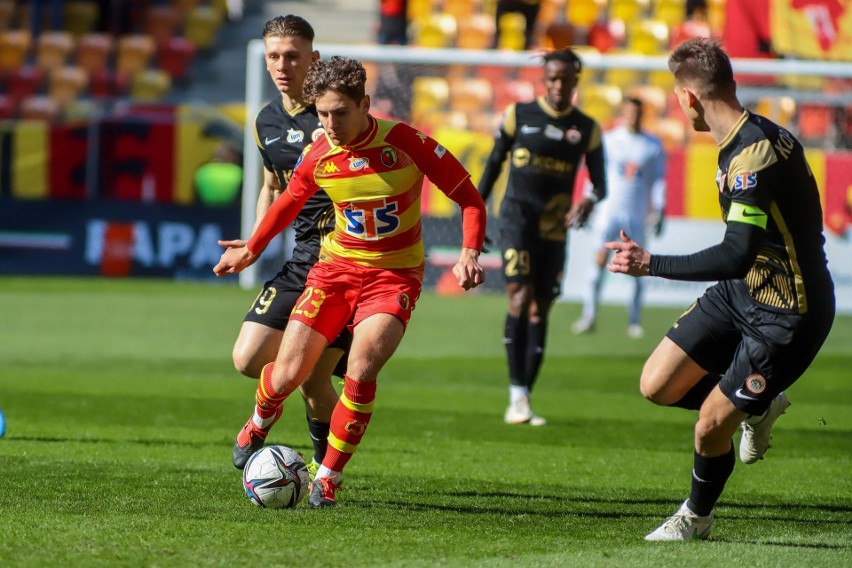 Jagiellonia Białystok - Zagłębie Lubin 2:1. Zagłębie przegrało wygrany mecz (WYNIK, SKRÓT, BRAMKI, GOLE, ZDJĘCIA)