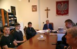 Czterech słowackich uczniów na praktyce zawodowej w niżańskim „elektryku”. Zobacz zdjęcia