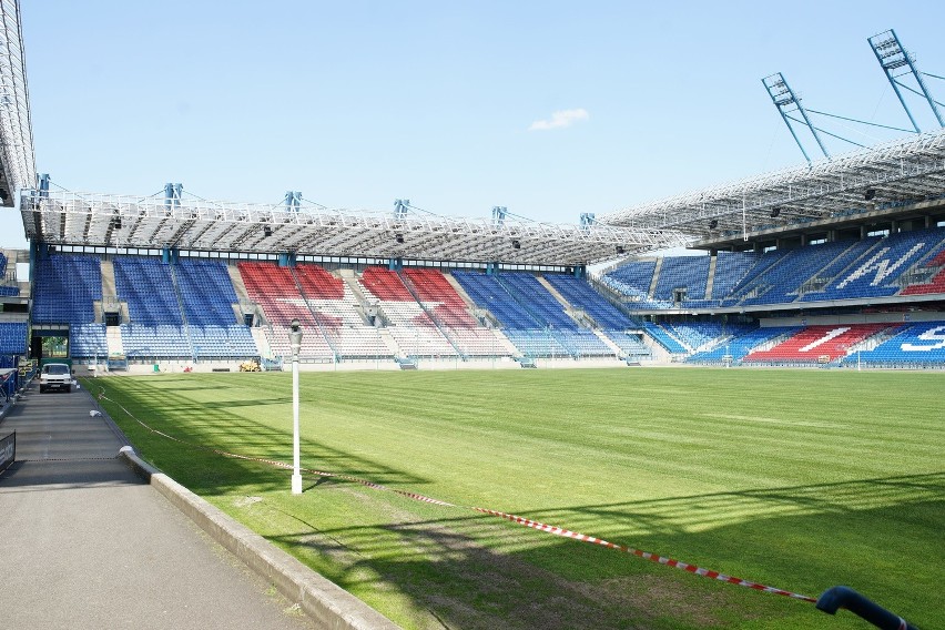 Kraków. Stadion Wisły zyskał nową murawę! [ZDJĘCIA]