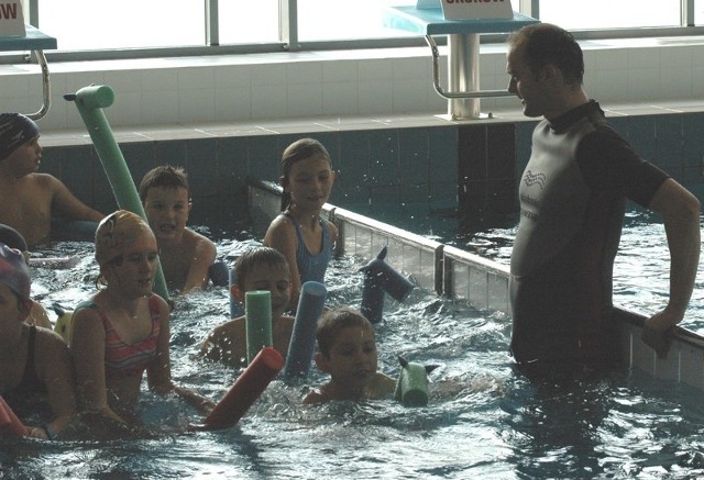 Także w głogowskim aquaparku prowadzona jest nauka pływania dla dzieci ze szkół podstawowych