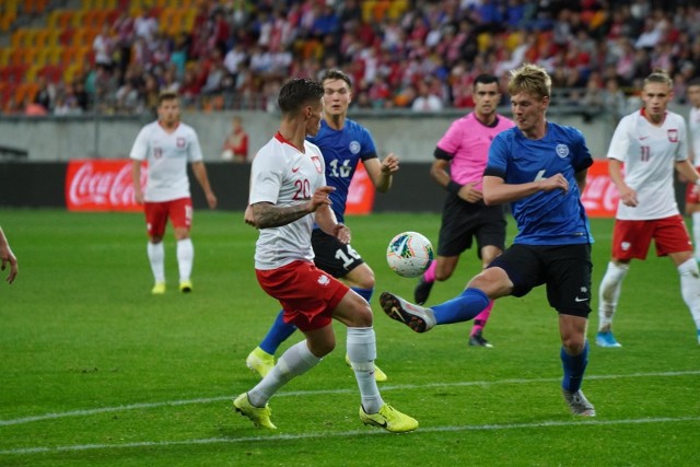 Reprezentacja Polski do lat 21 pokonała Estonię 4:0 w meczu eliminacji mistrzostw Europy