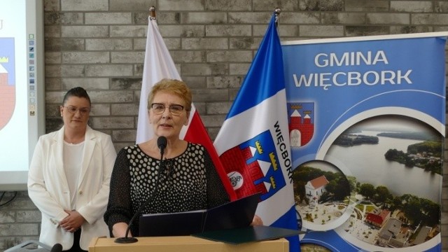 Zaprzysiężenie nowej radnej Rady Miejskiej w Więcborku Iwony Boneckiej