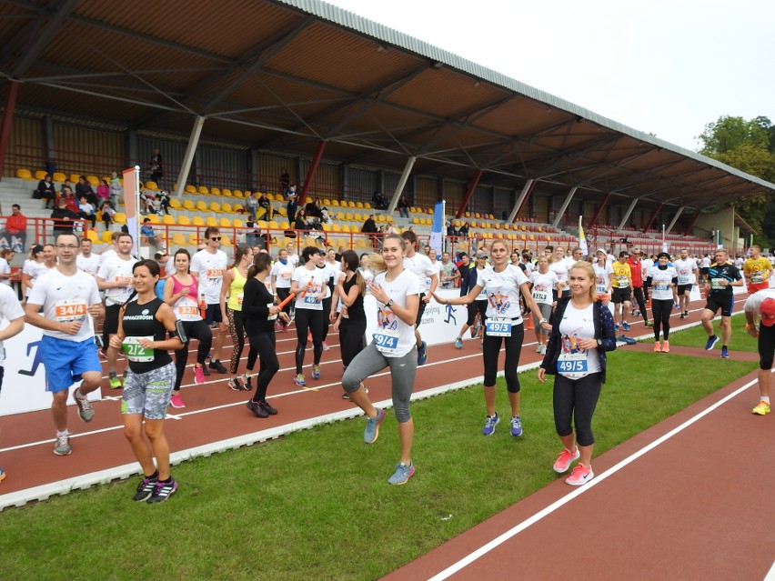 3. PKO Bieg Charytatywny w Białymstoku na stadionie ZOS...