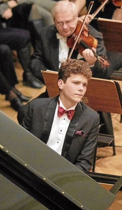 Szymon Nehring w Filharmonii