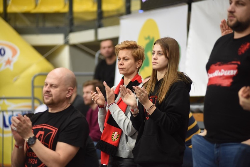 Koszykarze Enea Astorii Bydgoszcz wygrali z liderem tabeli -...