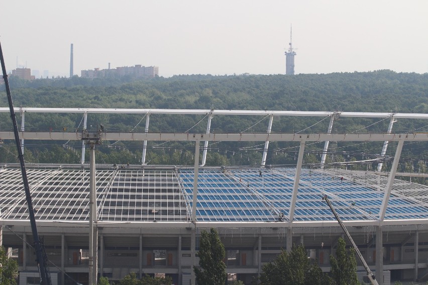 Dach nad Stadionem Śląskim powinniśmy zobaczyć jesienią, ale...