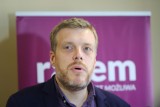 Adrian Zandberg: Wiosna chciałaby, żeby partia Razem weszła do szafy