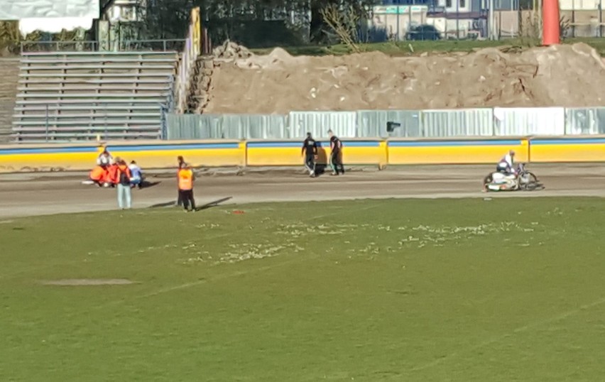 Groźny upadek Maksymiliana Bogdanowicza w Bydgoszczy. Junior Get Well Toruń w szpitalu! [zdjęcia]